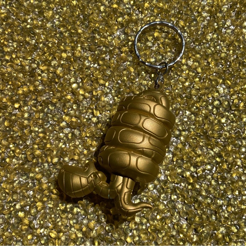 😻 3 for $13 3-D Disney Golden Kaa Keychain